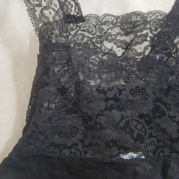 Vintage Lady Leonora Black Lace Trim Nylon Slip Midi Dress Sz 36 US 10 Goth Sexy - Picture 10 of 16